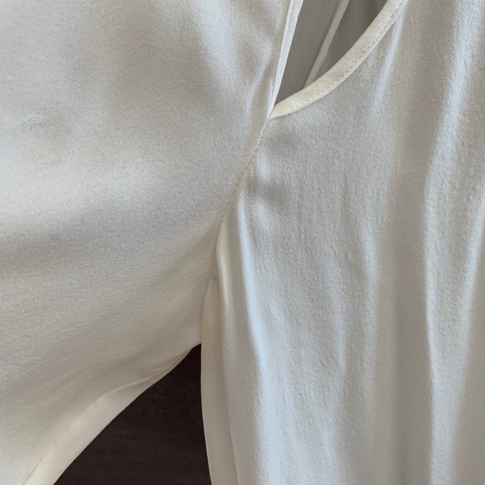 Tamara Mellon Side Keyhole Blouse - Picture 13 of 13